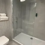 Pillo & Leisure Club 4* 애쉬본