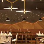 Pillo & Leisure Club 4*