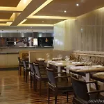Pillo & Leisure Club 호텔