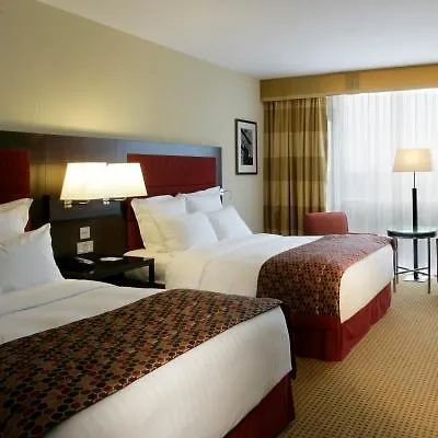 Pillo & Leisure Club Hotel 4*