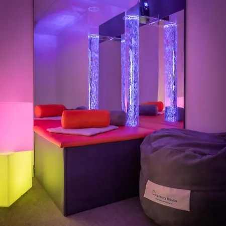 Pillo & Leisure Club 4* Άσμπερν