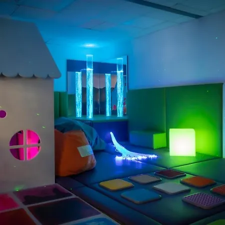 Ξενοδοχείο Pillo & Leisure Club Άσμπερν