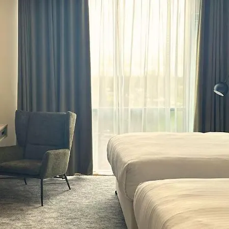 Ξενοδοχείο Pillo & Leisure Club