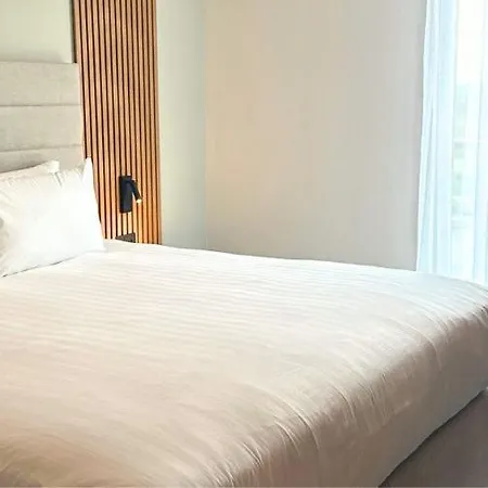 Pillo & Leisure Club Hotel 4*