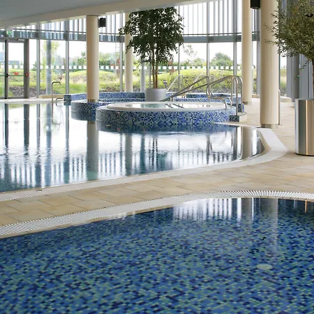 Ξενοδοχείο Pillo & Leisure Club 4*