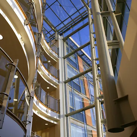 Pillo & Leisure Club מלון