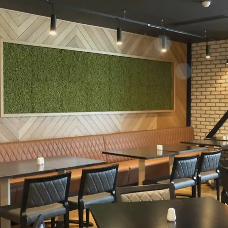 Pillo & Leisure Club מלון אשבורן