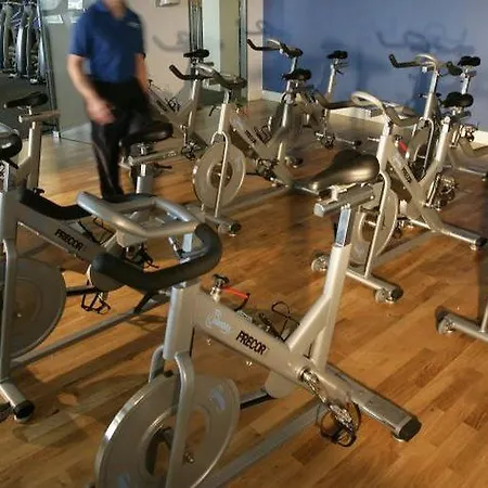 酒店 Pillo & Leisure Club