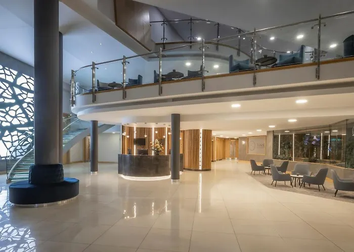 Pillo & Leisure Club