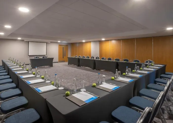 Pillo & Leisure Club Отель 4*