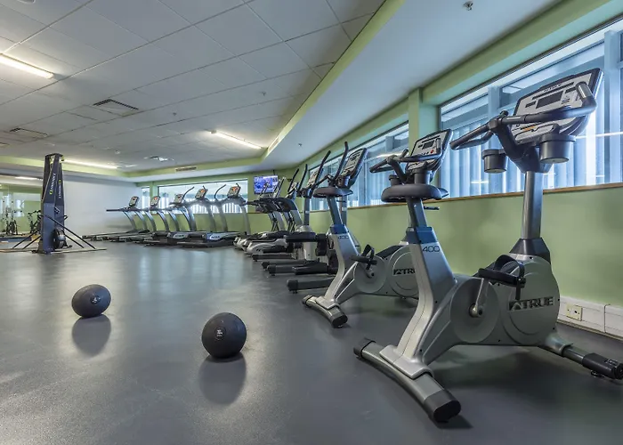 Pillo & Leisure Club 4* Ashbourne