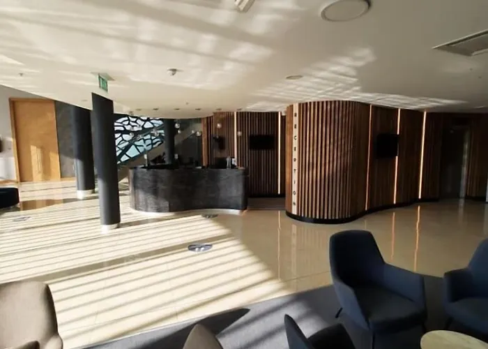 Отель Pillo & Leisure Club Ашборн