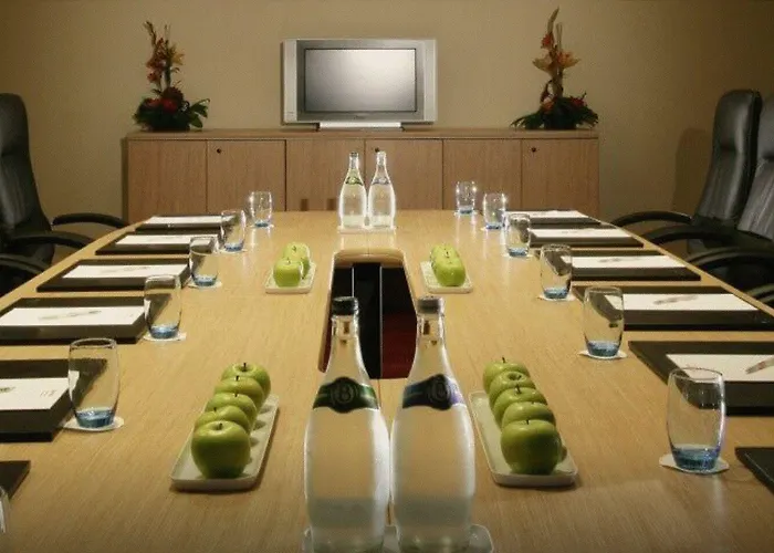 Szálloda Pillo & Leisure Club