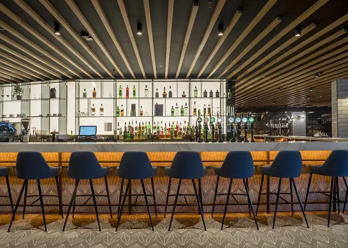 Pillo & Leisure Club Отель Ашборн