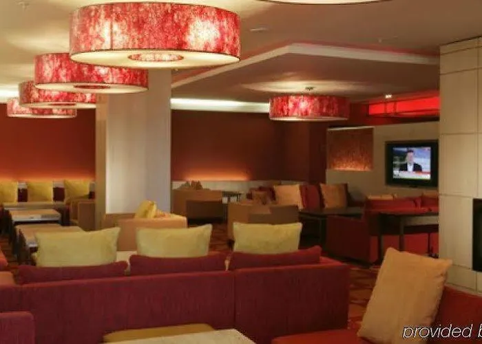 Pillo & Leisure Club 4*